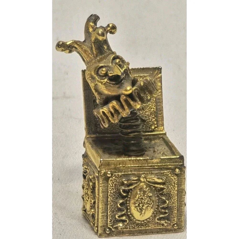 Max Factor Hypnotique Jack in The Box Jester Solid Perfume Compact W/ Perfume